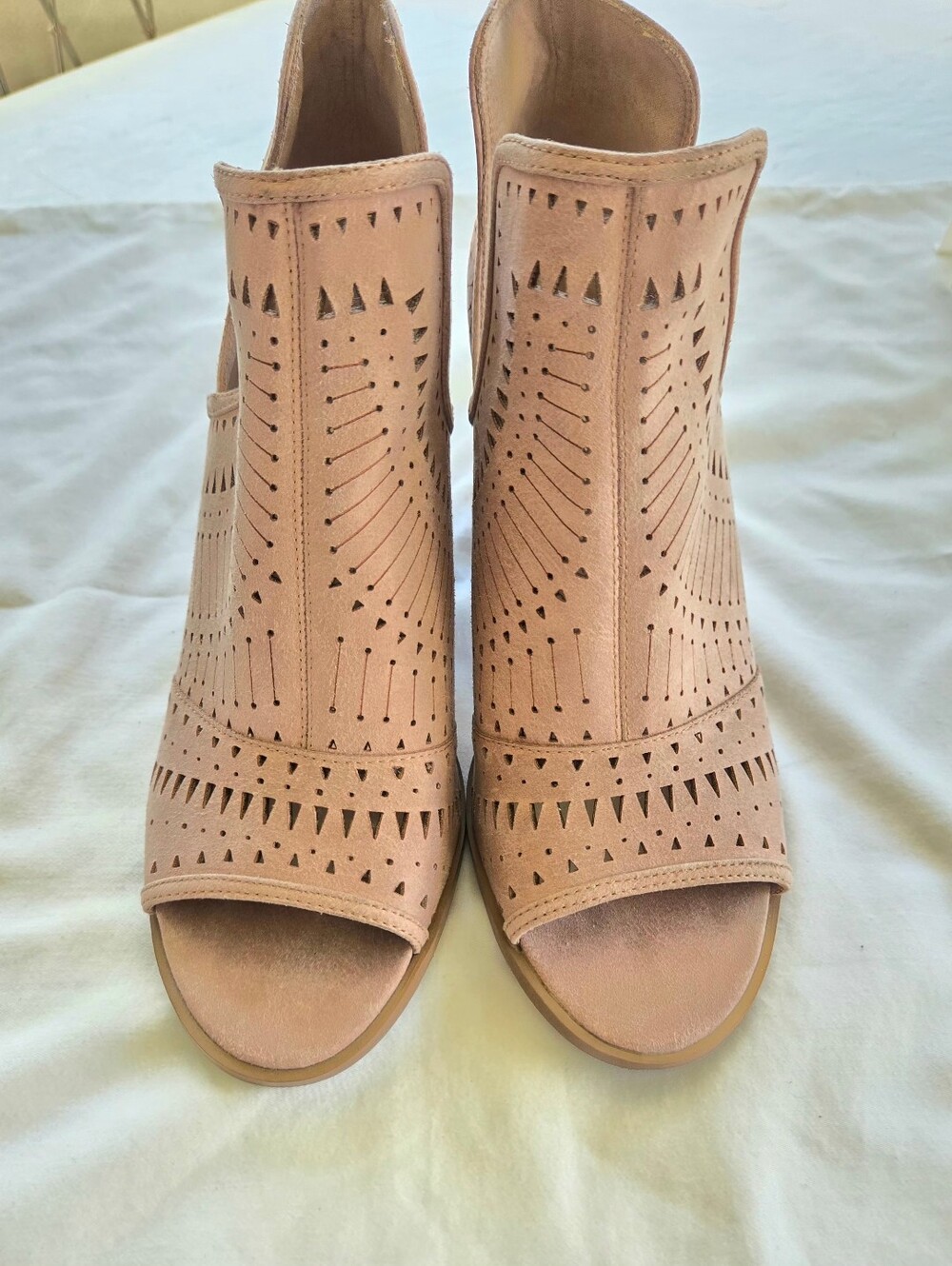Fergalicious by Fergie Laser Cut Peep Toe Ankle Booties Pink Size 8.5